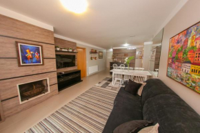 3 suites e 3 vagas no coracao de Gramado